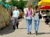 girls-jeans-street-women-man.jpg