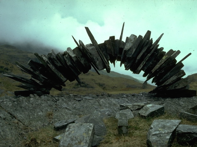 Andy-Goldsworthy-Stone-Sculpture.jpg