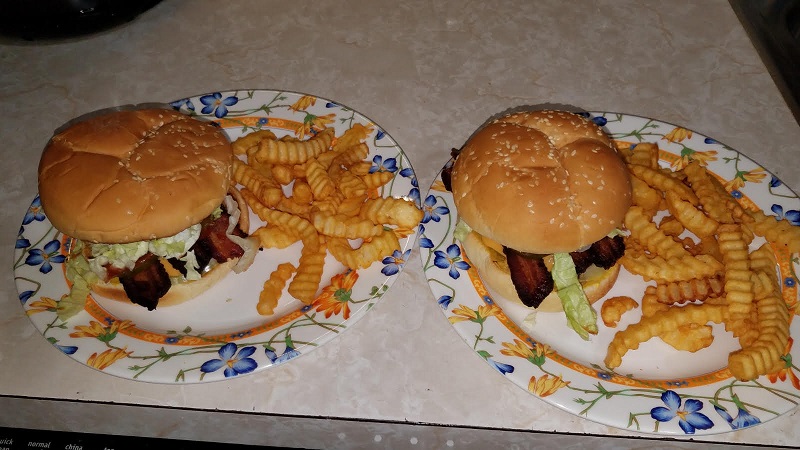 hamburgerfries.jpg