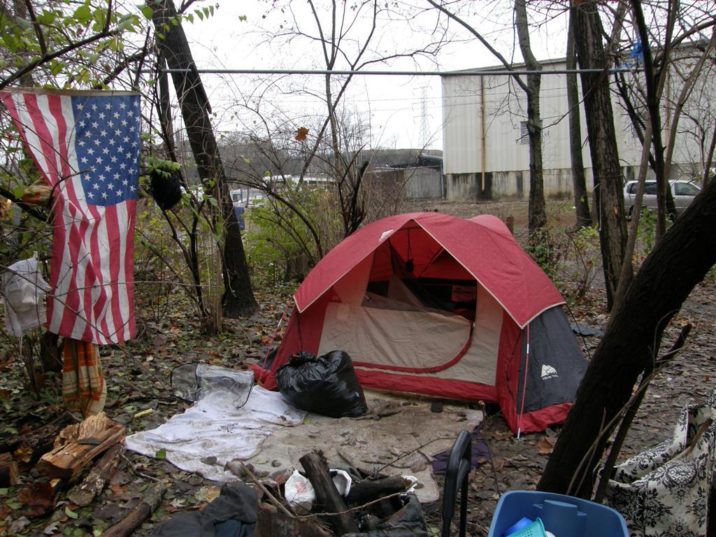 tent_city_10_large.jpg