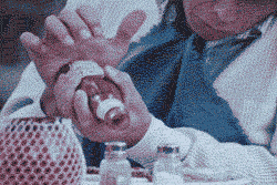 tumblr_mcyf14WtEa1qjooaf.gif