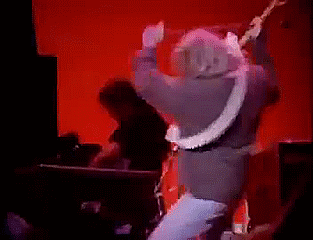 tumblr_nhr4t8d8Ln1u77sxto1_400.gif
