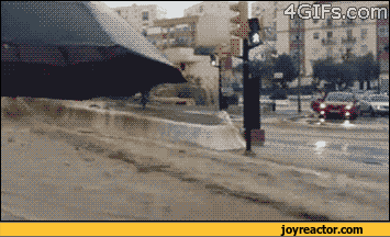 gif-girl-flood-fail-785265.gif