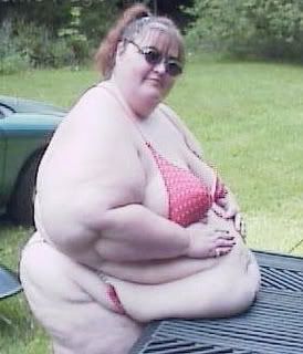 FatChickbelly-on-table.jpg