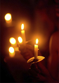 candlelight-vigil.jpg