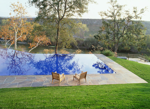 9f814110097f78c7_7952-w618-h449-b0-p0--modern-pool.jpg