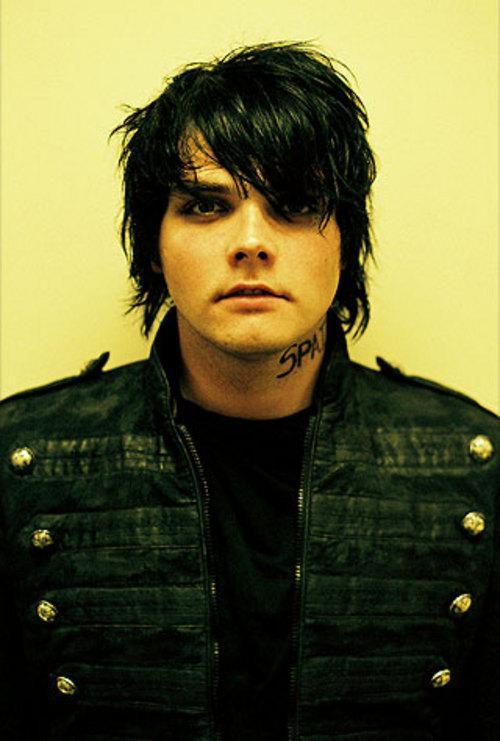 gerard-way-smart-guy-2.jpg