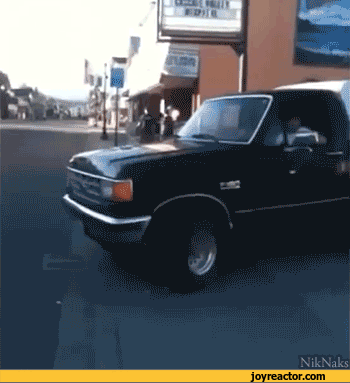 gif-guy-car-jump-690419.gif