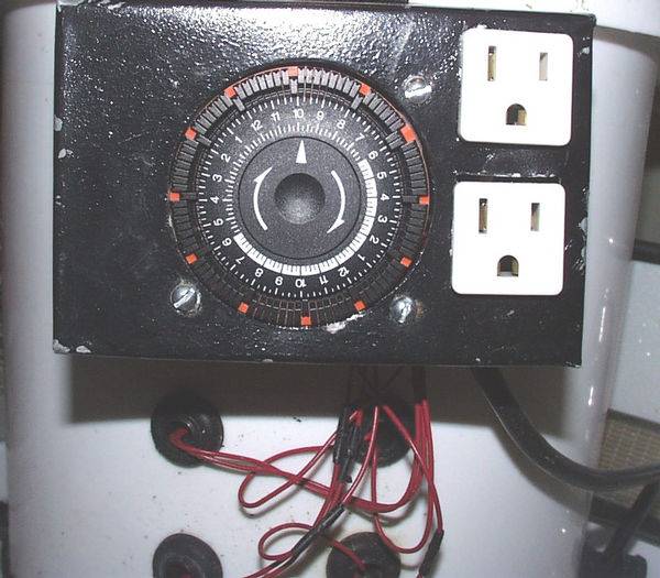 233Controler_10-19-04_019-med.jpg