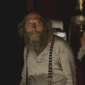 CvZuv5m5cKl8c.gif