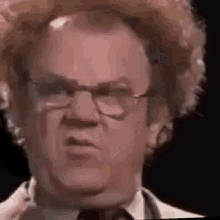 25722405-tenor.gif