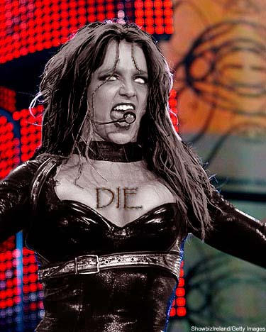 Zombie_Britney_Spears_by_Psychopat4.jpg