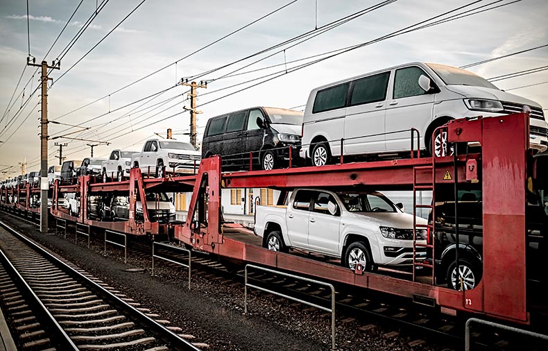 shipping-a-car-by-train.jpg