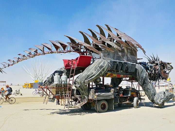 5_fi_Dinomobile_0.jpg