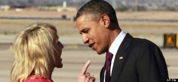 r-JAN-BREWER-OBAMA-TARMAC-600x275.jpg