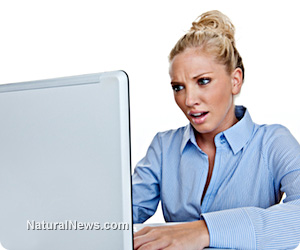 Woman-Disgust-Computer.jpg