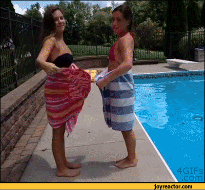 gif-girls-pool-fail-823147.gif