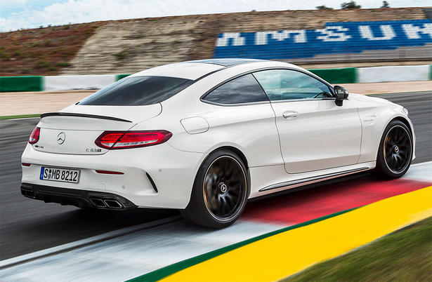 2016-Mercedes-C63-AMG-Coupe-2.jpg