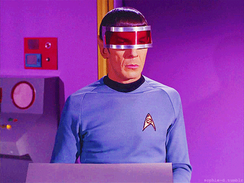 Vulcan-Salute-vulcans-31152384-500-375.gif